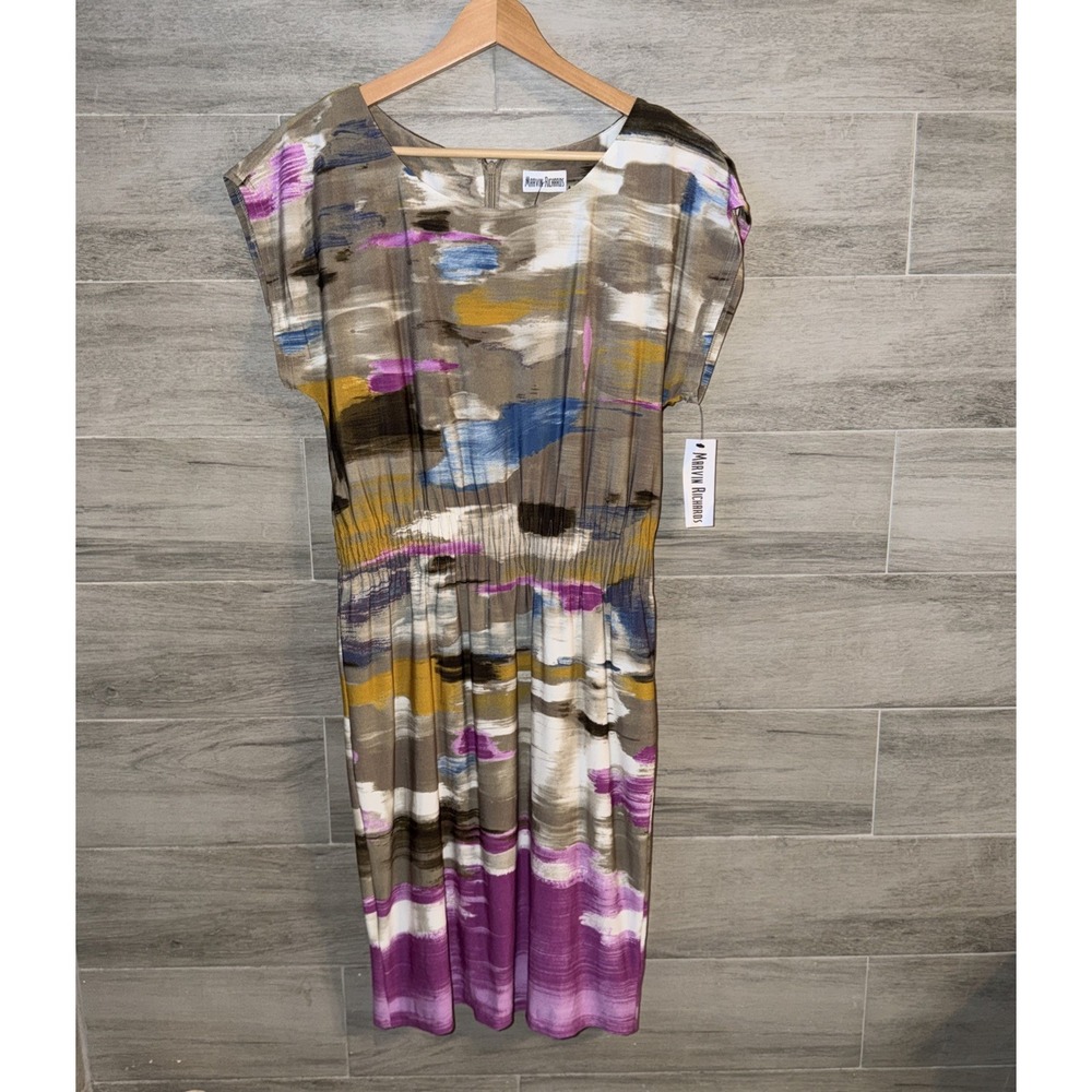 Marvin Richards Sheath Dress Size 4 Elastic Waist Short Sleeve Round Neck NWT